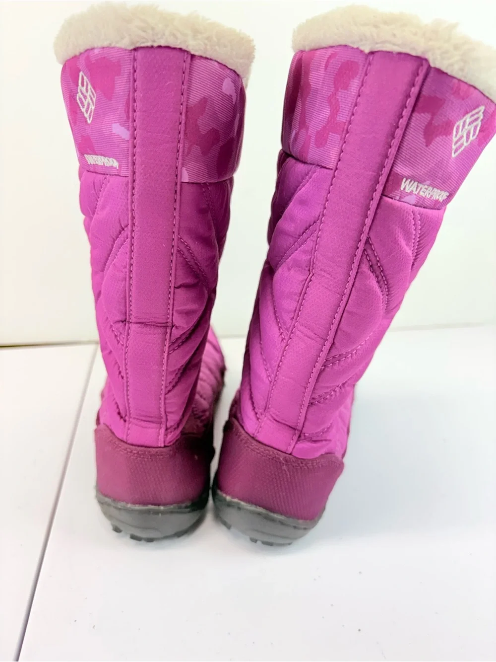 Columbia Purple Faux Fur Lined Waterproof Winter Snow Boots Girls 4
